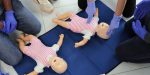 atelier-gestes-urgences-1ers-secours-bebes-jeunes-enfants-courbevoie